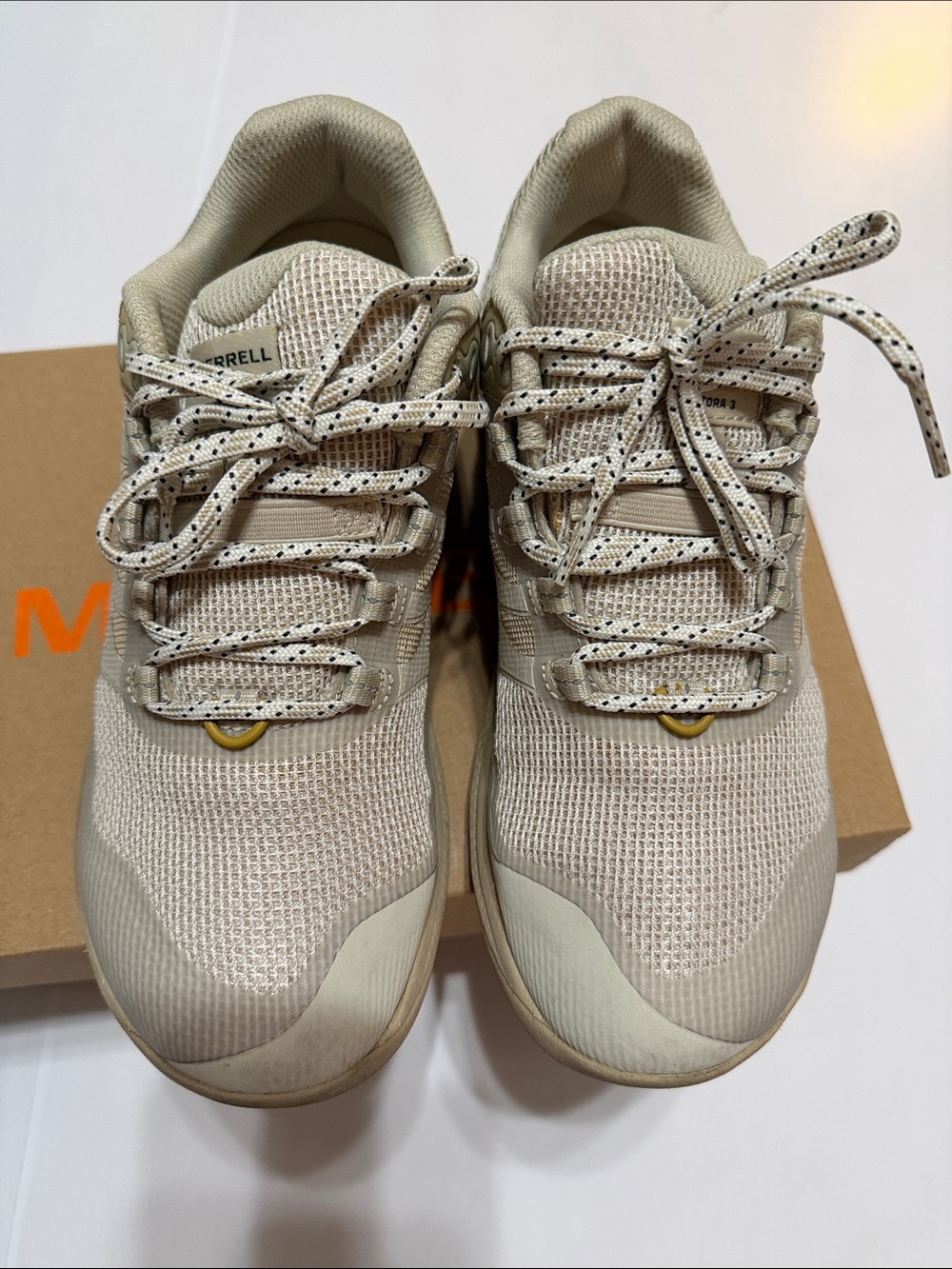 Merrell Women's Antora 3  Oyster Sneakers size 9
